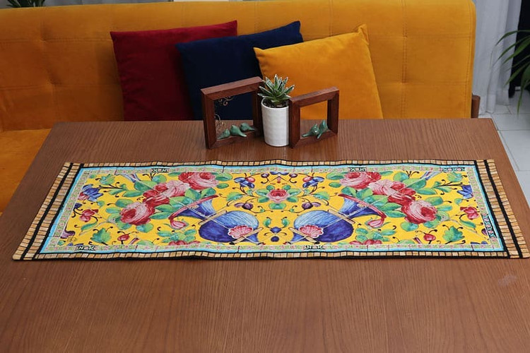 رومیزی مخمل طرح کاخ گلستان (آستر ساتن)