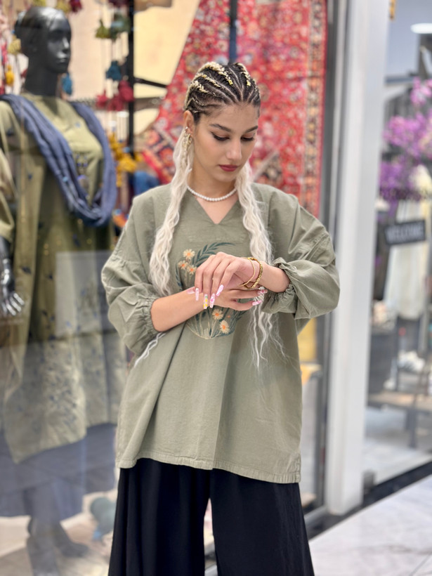 تونیک قواره دار الیافی گلدوزی شده مدل ماه