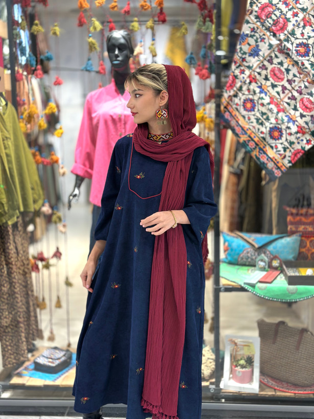 پیراهن مخمل بلند زنانه گلدوزی شده مدل بوته