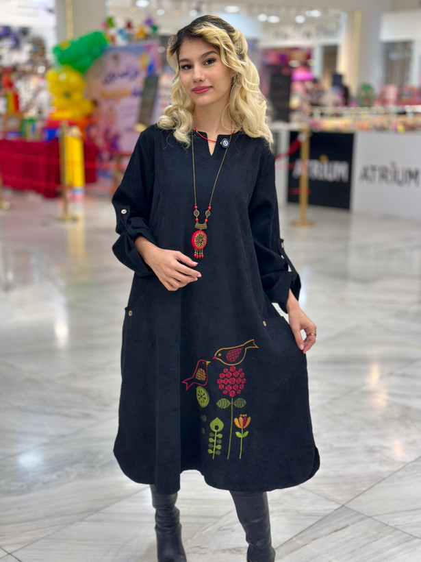 پیراهن مخمل کبریتی با گلدوزی مدل نغمه