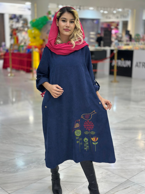 پیراهن مخمل کبریتی با گلدوزی مدل نغمه