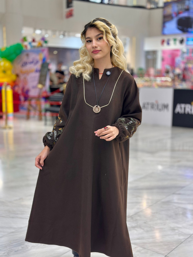 پالتو بلند زنانه گلدوزی شده مدل روناک