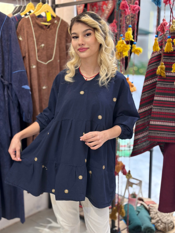 تونیک عروسکی الیافی گلدوزی شده مدل یاسمین