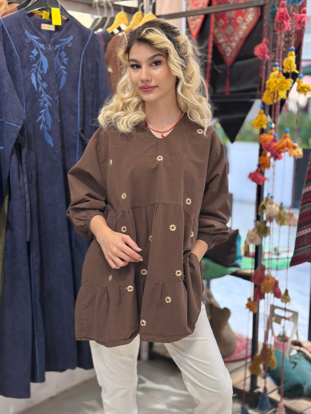 تونیک عروسکی الیافی گلدوزی شده مدل یاسمین